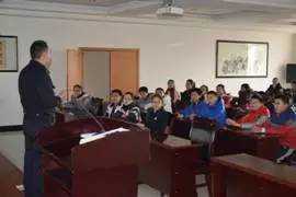 体验义务交通劝导，倡导安全文明出行(图3)