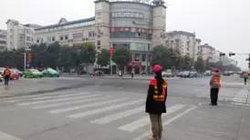 体验义务交通劝导，倡导安全文明出行(图5)