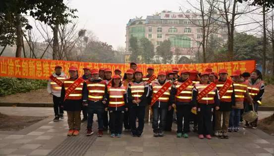 体验义务交通劝导，倡导安全文明出行(图8)